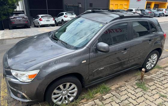 MITSUBISHI ASX 2.0 4X2 16V GASOLINA 4P AUTOMÁTICO MITSUBISHI ASX 2.0 4X2 16V GASOLINA 4P AUTOMÁTICO